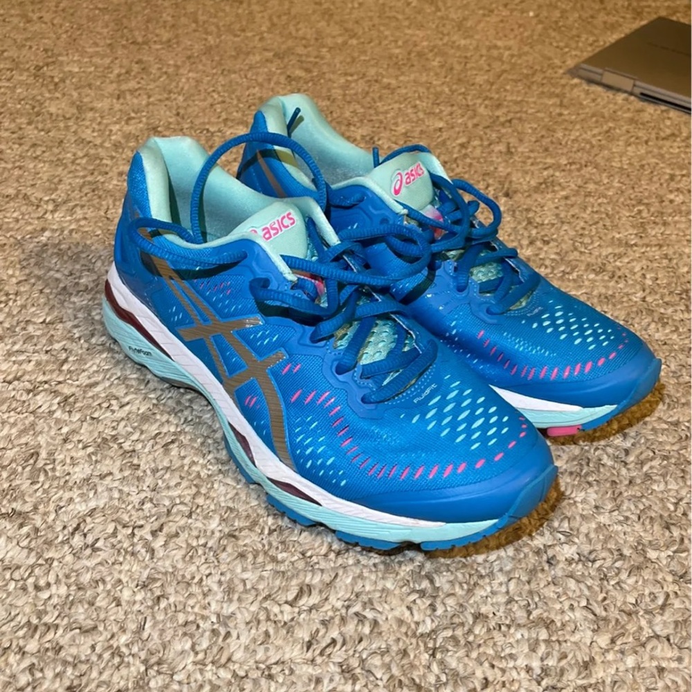 Asics women's gel kayano 23